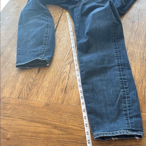 Loft Curvy High Waist Skinny Button Fly Jeans - Picture 4 of 8